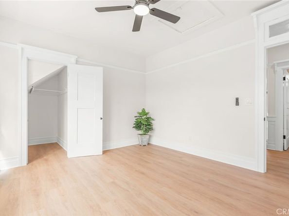 1720 S Kingsley, Los Angeles CA 90006