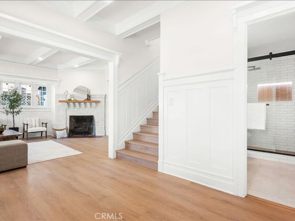 1720 S Kingsley, Los Angeles CA 90006