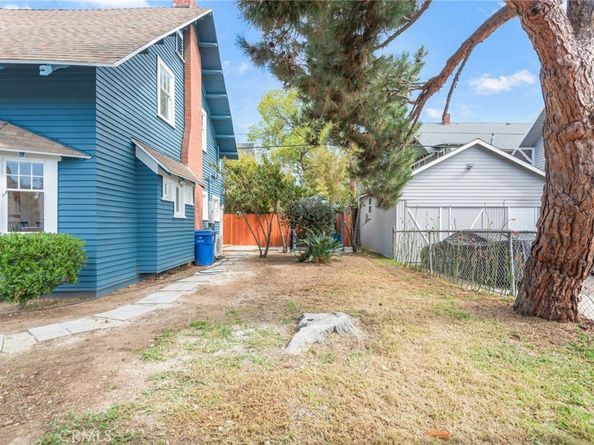 1720 S Kingsley, Los Angeles CA 90006