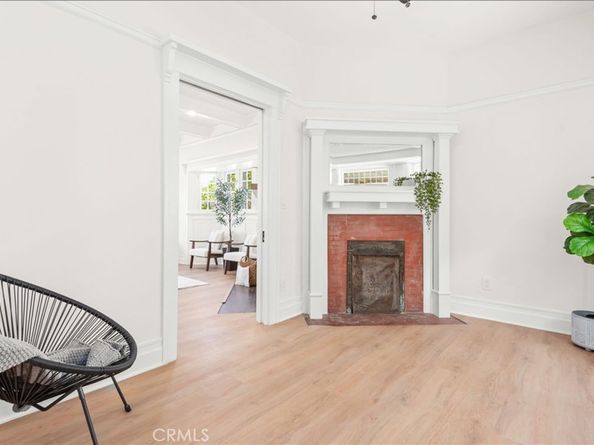 1720 S Kingsley, Los Angeles CA 90006