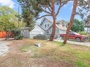 1720 S Kingsley, Los Angeles CA 90006