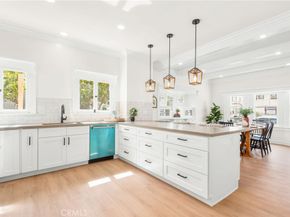 1720 S Kingsley, Los Angeles CA 90006