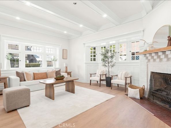 1720 S Kingsley, Los Angeles CA 90006