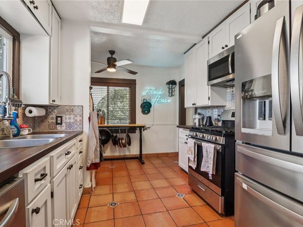 915 N Chester, Inglewood CA 90302