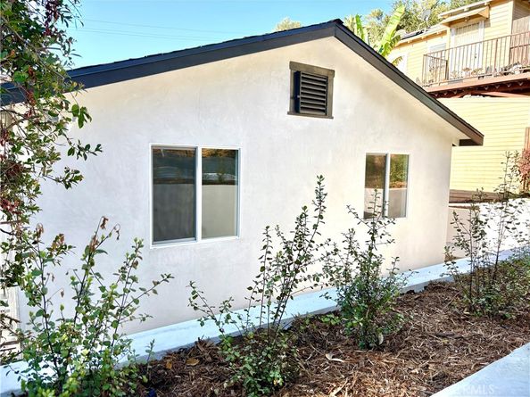 5829 Tipton Way, Los Angeles CA 90042