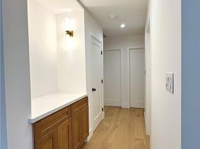 5829 Tipton Way, Los Angeles CA 90042