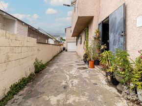 6613 S Figueroa, Los Angeles CA 90003