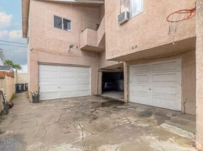 6613 S Figueroa, Los Angeles CA 90003