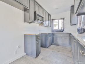 430 W 64th, Los Angeles CA 90003