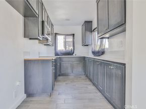 430 W 64th, Los Angeles CA 90003