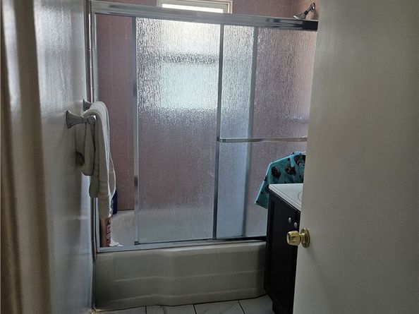 241 S Kern Avenue, Los Angeles CA 90022