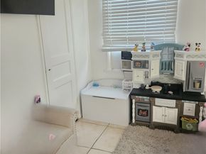 241 S Kern Avenue, Los Angeles CA 90022