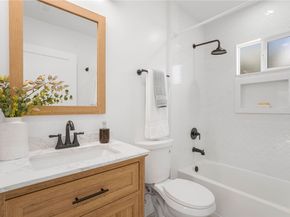 5126 6th Ave, Los Angeles CA 90043