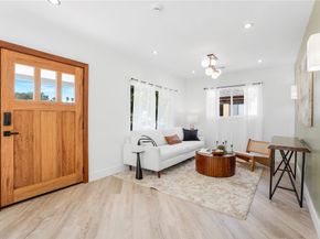 5126 6th Ave, Los Angeles CA 90043