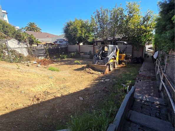 230 N Hoover, Los Angeles CA 90004