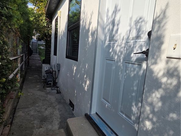 230 N Hoover, Los Angeles CA 90004