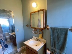 4125 S Figueroa Street 101, Los Angeles CA 90037