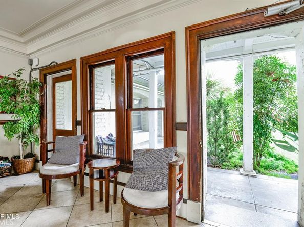 4125 S Figueroa Street 101, Los Angeles CA 90037