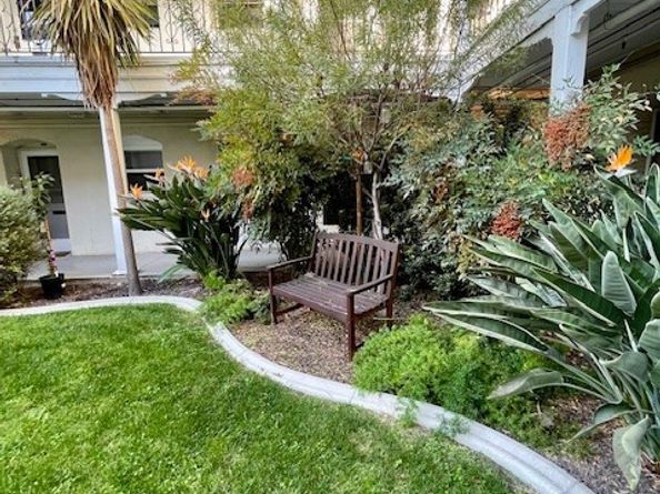 4125 S Figueroa Street 101, Los Angeles CA 90037