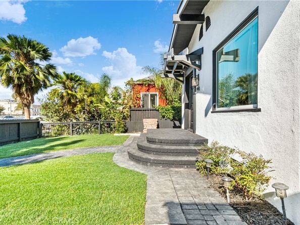 1148 Locust Avenue, Long Beach CA 90813