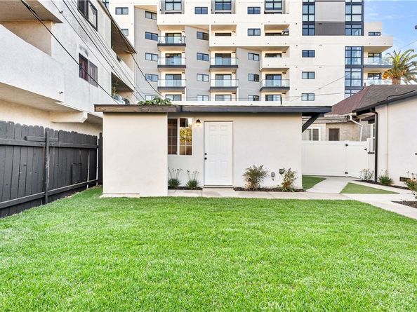 1148 Locust Avenue, Long Beach CA 90813