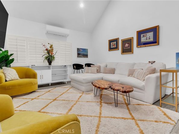 9005 Cynthia 317, West Los Angeles CA 90069