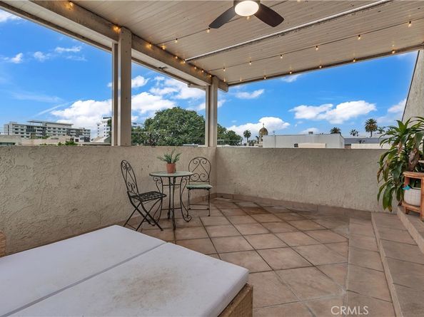 9005 Cynthia 317, West Los Angeles CA 90069