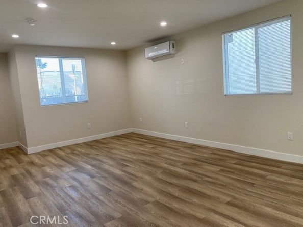 800 E 90th, Los Angeles CA 90002