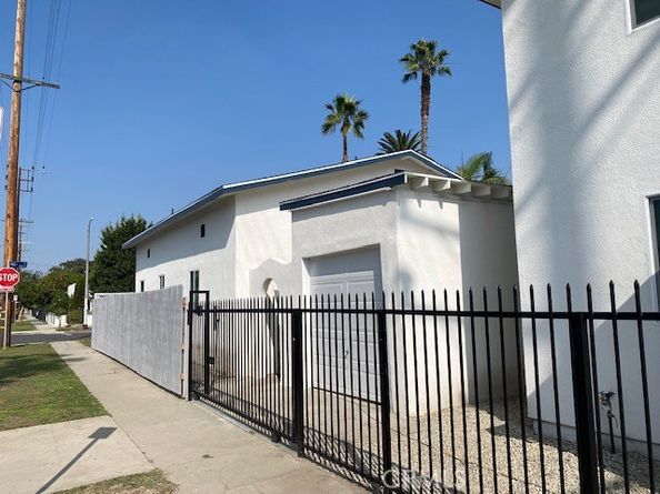 800 E 90th, Los Angeles CA 90002
