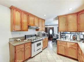 2930 W Florence, Los Angeles CA 90043