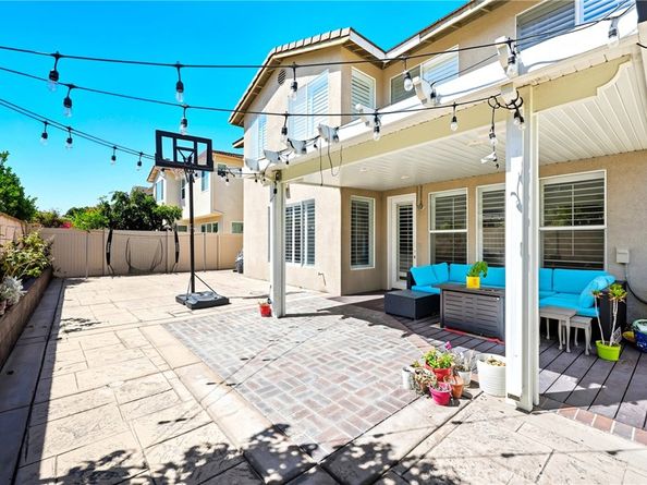 6528 University Way, Buena Park CA 90620