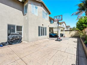 6528 University Way, Buena Park CA 90620
