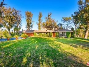 2601 Summitridge Drive, Beverly Hills CA 90210