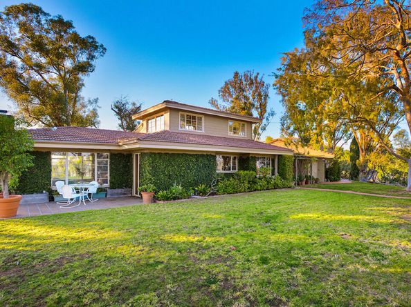 2601 Summitridge Drive, Beverly Hills CA 90210