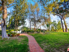 2601 Summitridge Drive, Beverly Hills CA 90210