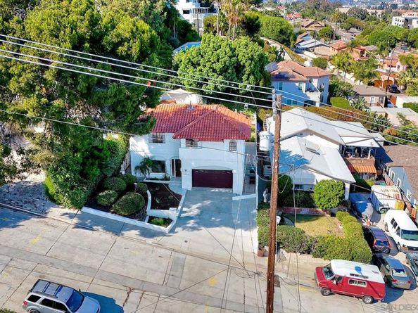 3040 Tennyson St, San Diego CA 92106