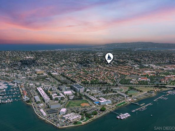 3040 Tennyson St, San Diego CA 92106