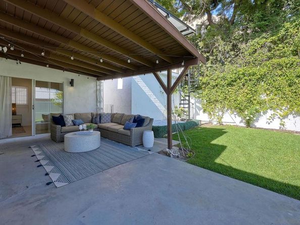 3040 Tennyson St, San Diego CA 92106
