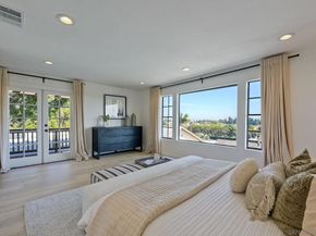 3040 Tennyson St, San Diego CA 92106