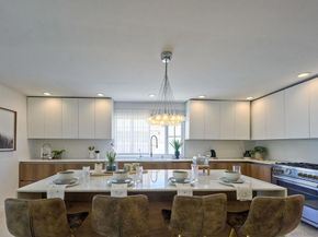 3040 Tennyson St, San Diego CA 92106