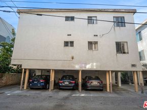 1243 12th Street, Santa Monica CA 90401