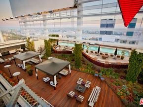 6250 Hollywood Boulevard 12B, Los Angeles CA 90028