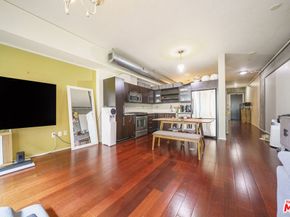 1100 S Hope Street 805, Los Angeles CA 90015