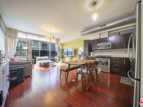 1100 S Hope Street 805, Los Angeles CA 90015