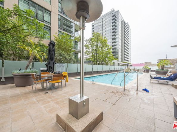 1100 S Hope Street 805, Los Angeles CA 90015