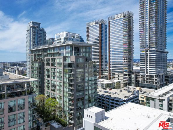 1100 S Hope Street 805, Los Angeles CA 90015