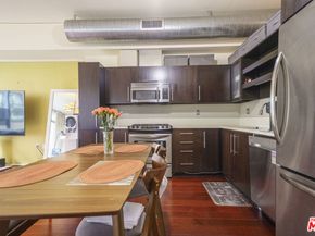1100 S Hope Street 805, Los Angeles CA 90015