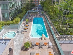 1100 S Hope Street 805, Los Angeles CA 90015