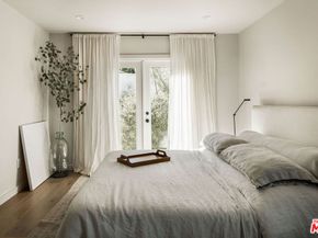 1037 N Avenue 50, Los Angeles CA 90042