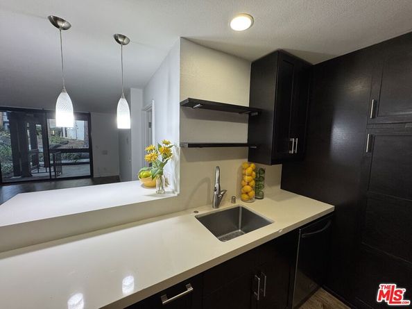 8640 Gulana Avenue K1020, Playa Del Rey CA 90293